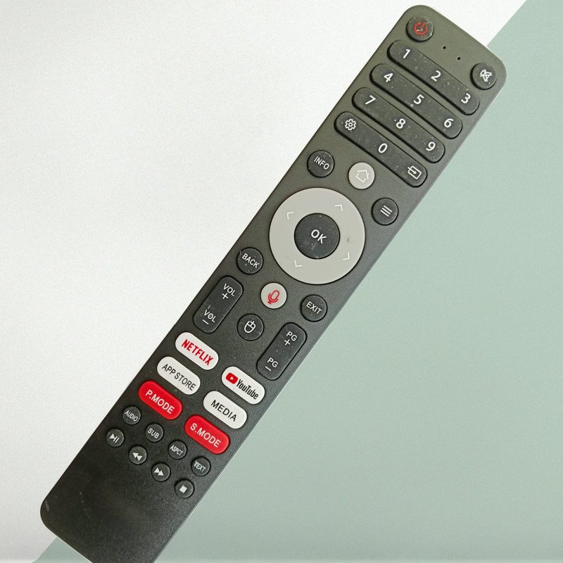 YIQ SMART LED TV COMPATIBLE REMOTE NON VOICE WHITE & RED