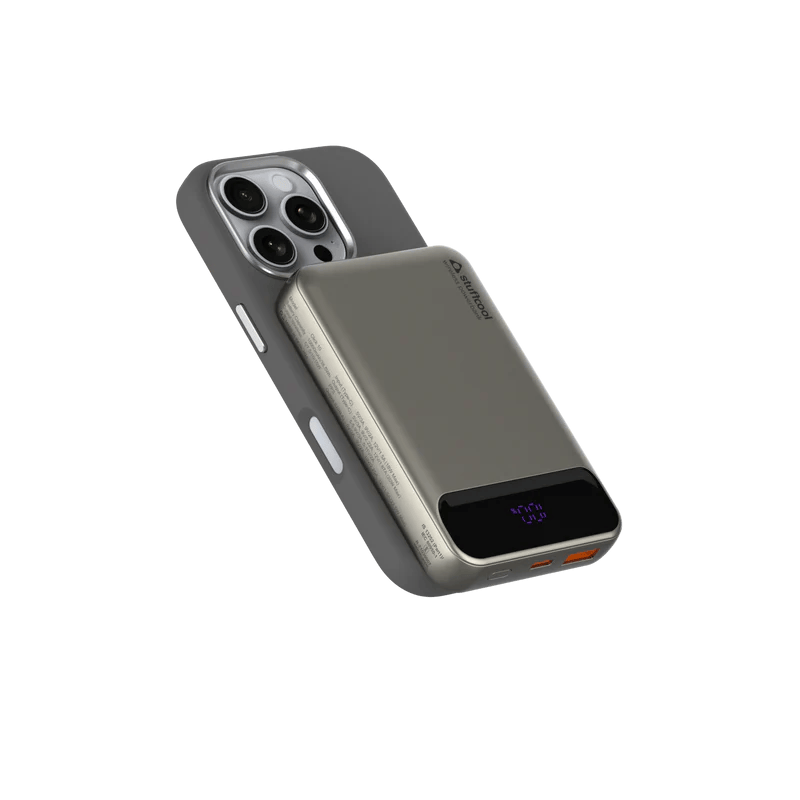 Stuffcool Click 10000 mAh Magnetic Wireless Power Bank, Titanium